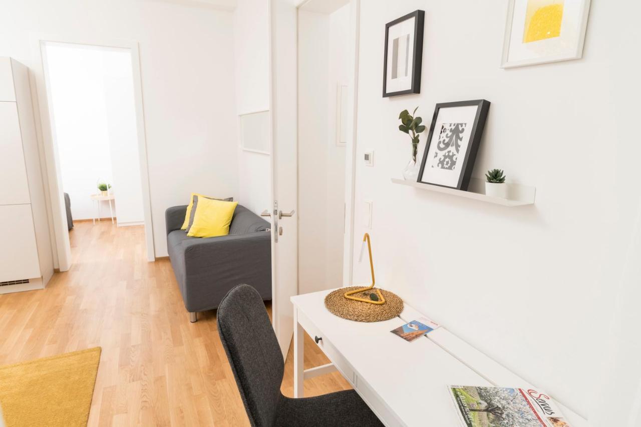 Prater Balcony Suite Вена Экстерьер фото